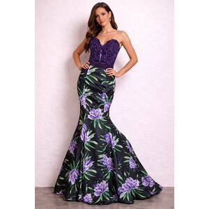 Vienna Prom Strapless Floral Mermaid Gown Size 4 NWT Purple Beaded Bodice Formal